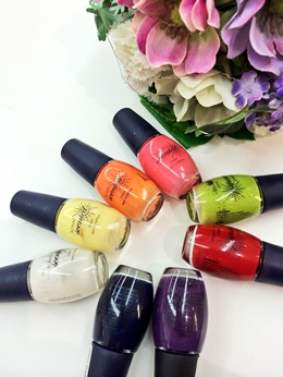 �t���O�����X�l�C���i�����l�C���j�t���[�c�̍���}�j�L���A